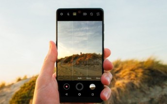 New Essential Phone Camera app update brings Auto-HDR mode
