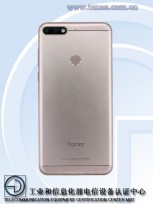 Honor 7C in Gold