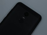 Hands-on photos of Xiaomi Redmi Note 5
