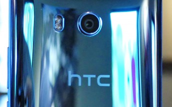 Next HTC flagship to sport “matte white glass” design