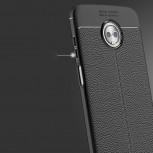 More images of Moto Z3 Play in the protective case