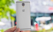 Newest Open Beta for OnePlus 3/3T add call answer gesture and February security patch 