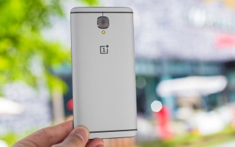 Newest Open Beta for OnePlus 3/3T add call answer gesture and February security patch 