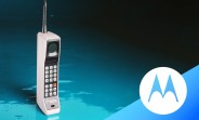 Motorola celebrates 45 years since the first mobile phone with a sale