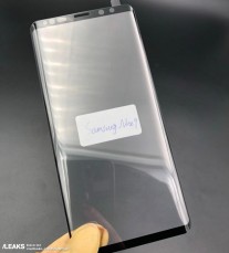 Alleged Samsung Galaxy Note9 tempered glass screen protector