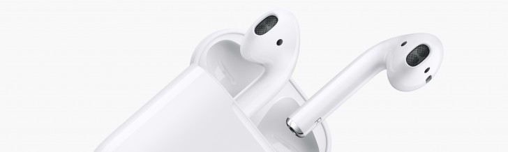 Apple reportedly working on noise cancelling AirPods, over the ear headphones