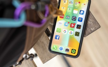 Apple expects 45 million preorders of the 6.5” OLED iPhone