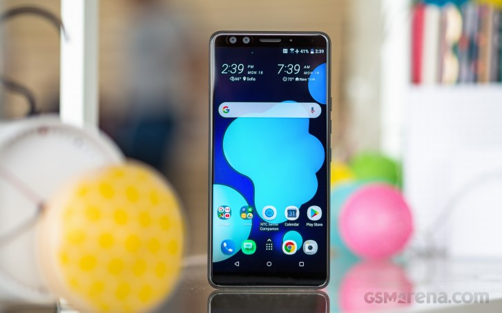 HTC U12+ finally starts receiving Android Pie update