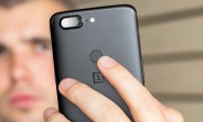 OnePlus 5/5T getting Oxygen 9.0.2 hot fix for WiFi connection issues