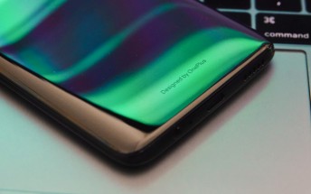 Story time: making the Mirror Black color for OnePlus 6 wasn't easy