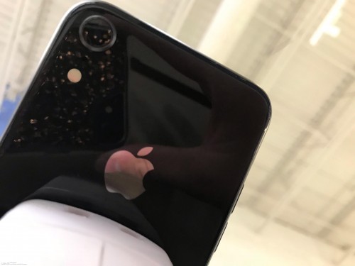 Alleged 6.1-inch iPhone with bigger single camera