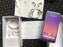 Google Pixel 3 XL unboxed way too early