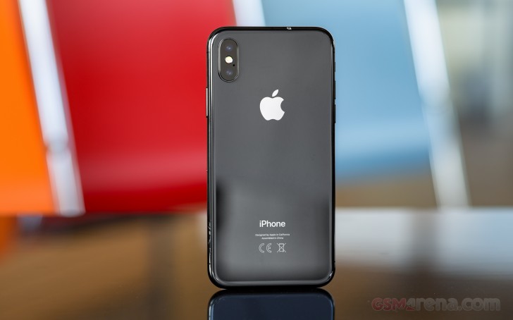 10 Reasons to Buy iPhone XS Instead of iPhone XR