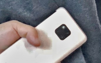 Huawei Mate 20 spotted in the wild at the IFA show floor