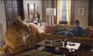 New iPhone XS Max ad doubles down on its size