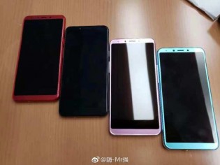 Galaxy A6s in different colors back and front