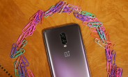 Unboxing and hands-on with the Thunder Purple OnePlus 6T