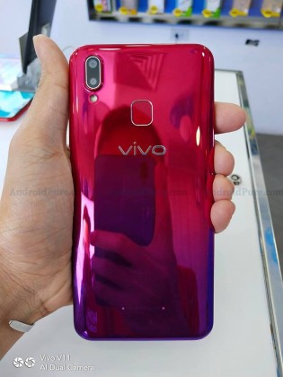 vivo Y95 front and back