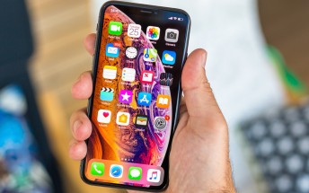 Opinion: Bezel-less is not the way forward
