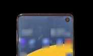 Samsung Galaxy S10 photographed, have a look at its chin and punch hole camera
