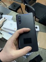 Xiaomi Mi 9 hands-on photos
