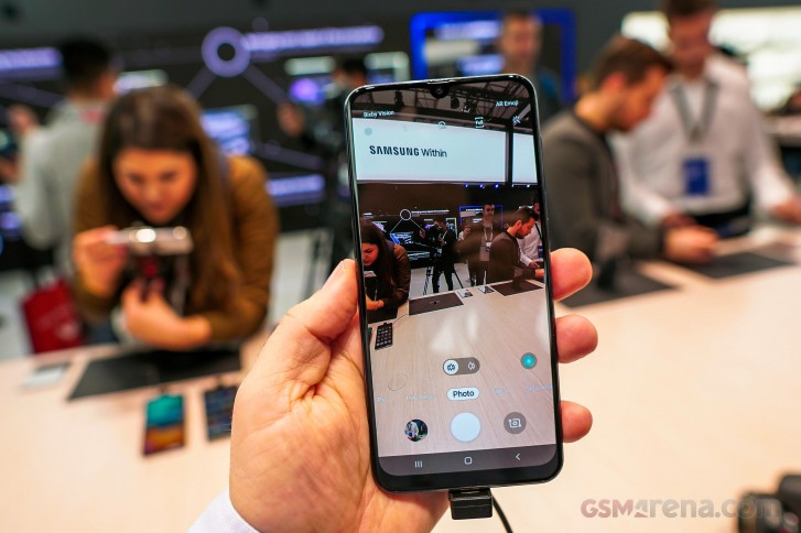 Dječji Bedž dva tjedna  Samsung Galaxy A50 is hitting Europe on March 18 for €349 - GSMArena.com  news