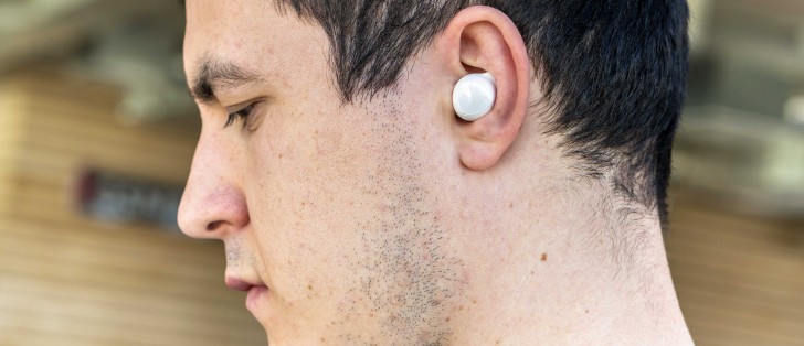 Samsung buds in cheap ear