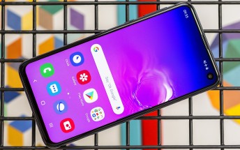 Samsung Galaxy S10e in for review