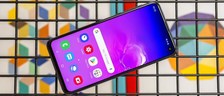 Samsung Galaxy S10e Review: Yep, It's A Better Value