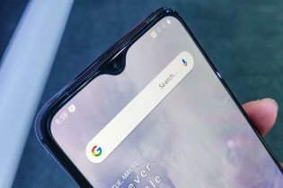 OnePlus 7 - front and rear