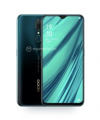 Oppo A9 in Mica Green