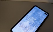 Alleged Google Pixel 4 live images leak, show punch hole selfie cam and smaller bezels