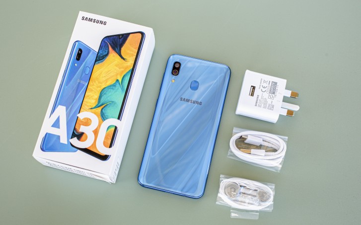 Samsung Galaxy A30 in for review