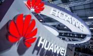 Huawei exec confirms goal of topping smartphone world put on hold
