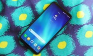 LG V30 starts receiving Android Pie update