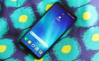 LG V30 starts receiving Android Pie update