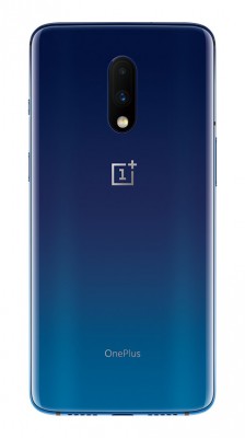 OnePlus 7 in Mirror Blue