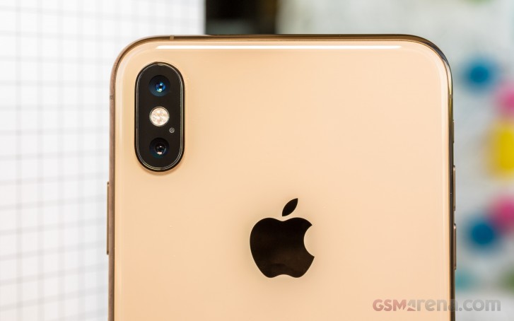 Dual-camera tech in iPhones said to be infringing multiple patents