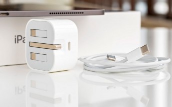 Another report claims 2019 Apple iPhones will include USB-C charger