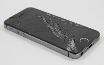 Apple will finally let you repair your out-of-warranty iPhone at independent shops