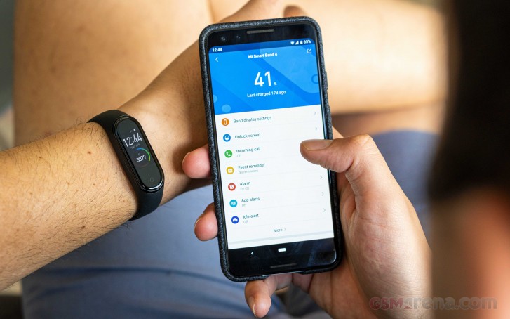 download xiaomi mi smart band 4