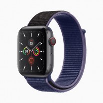 Apple Watch Series 5 in: Space gray aluminum