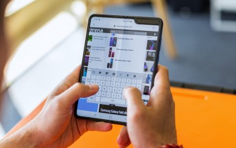 Samsung let developers test their apps on the Galaxy Fold before release