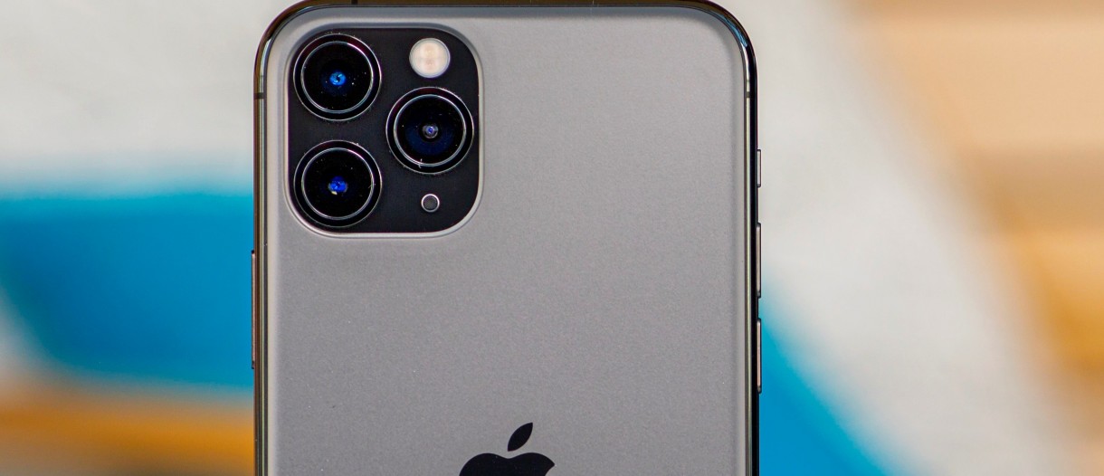 Apple iPhone 11 Pro vs. iPhone X camera compare - GSMArena.com news