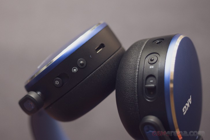 AKG Y500 wireless headphone review