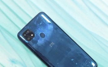 The FCC posts photos the ZTE Blade 20 and its 5,000mAh battery, Blade A5 (2020) spotted as well