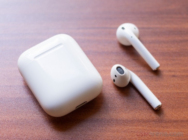 أبل AirPods