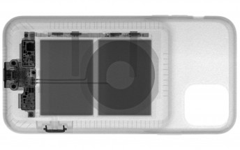 Apple iPhone 11 Smart Battery Case torn down via x-ray