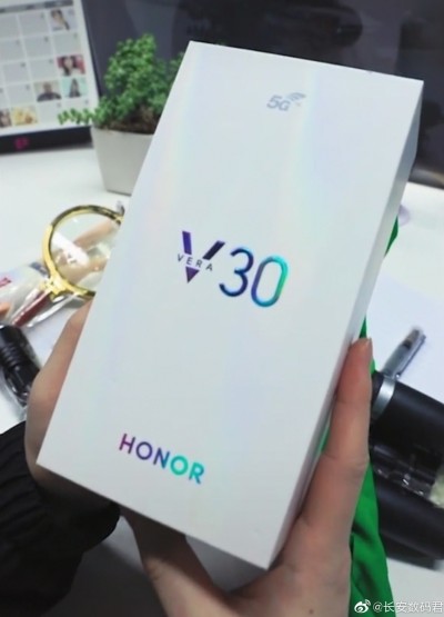 Alleged retail box of the Honor V30/Vera 30