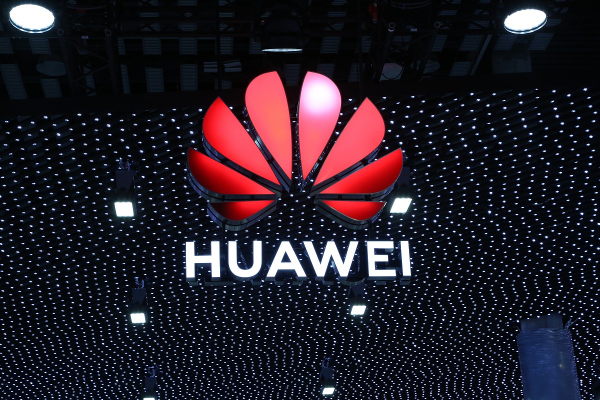 UK accuses Huawei in collusion with the Chinese government